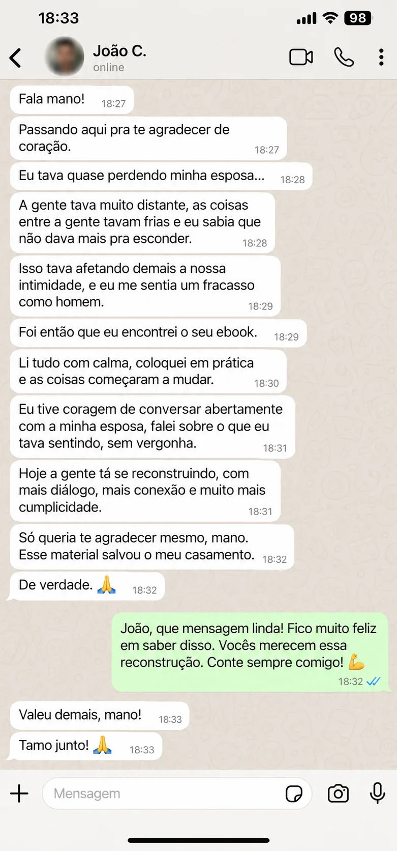Print de conversa no WhatsApp: João C. agradece porque estava quase perdendo a esposa por causa da pornografia; após ler o eBook e conversar abertamente com ela, estão reconstruindo o casamento com mais diálogo e cumplicidade.